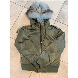 SAM Fur-Trimmed Puffer Jacket
